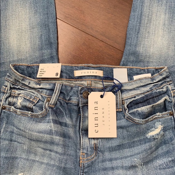 Josie Mid Rise Jeans - Picture 3 of 6